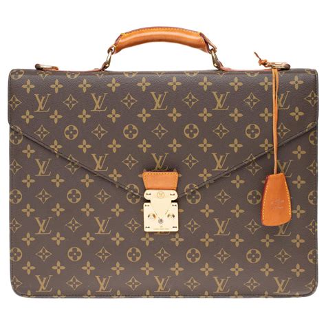 cartable louis vuitton homme|louis vuitton site officiel.